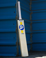 SG IK Xtreme English Willow Cricket Bat - NZ Cricket Store